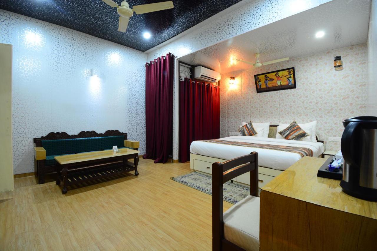 ג'איפור Hotel Bamboo Castle מראה חיצוני תמונה