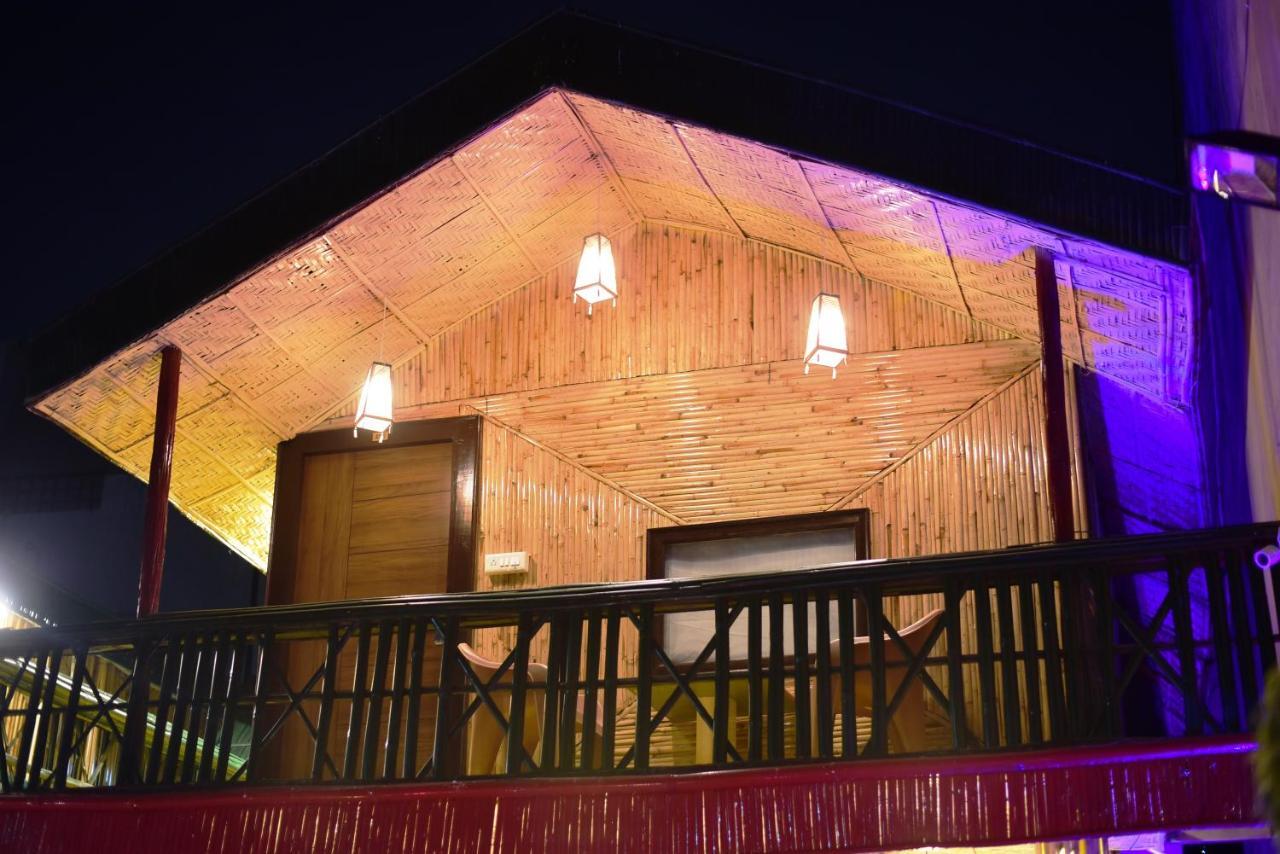 ג'איפור Hotel Bamboo Castle מראה חיצוני תמונה